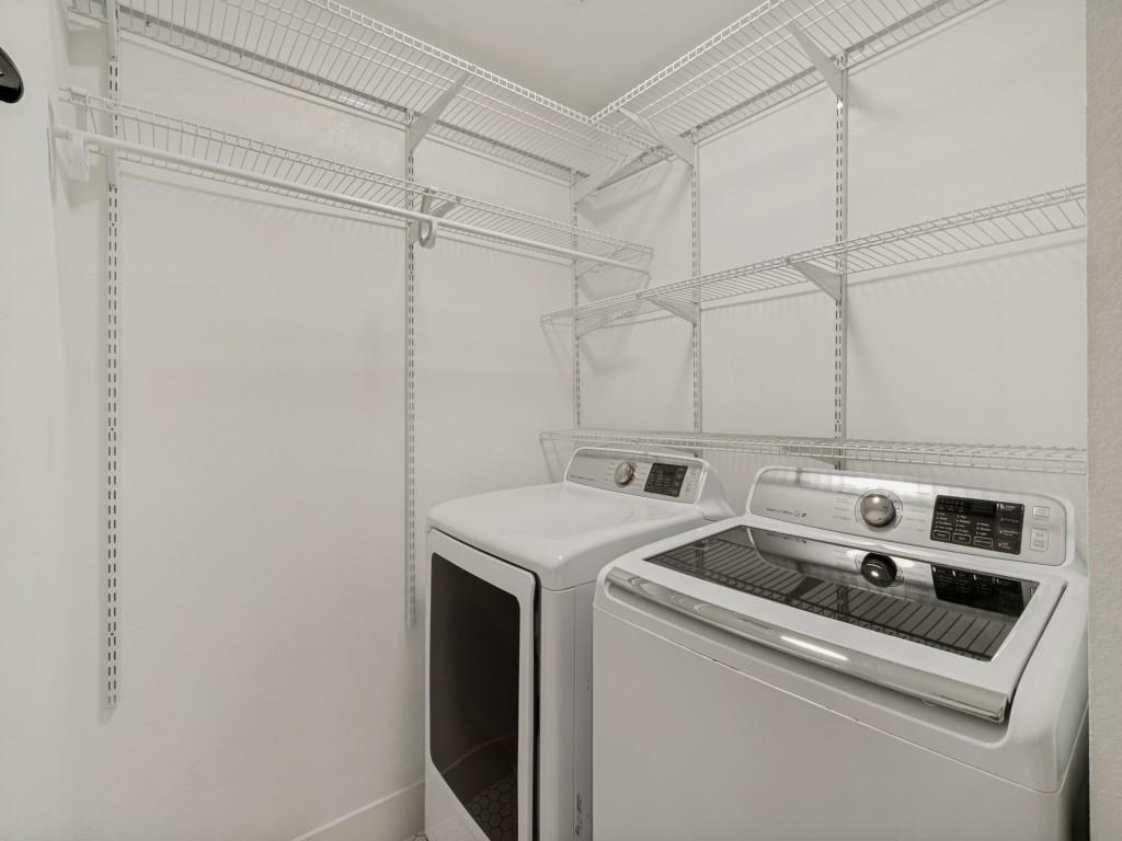 5743 Prospect Condos - Residential