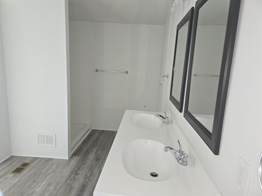 R E Kyle Surv Abs #453 - Residential