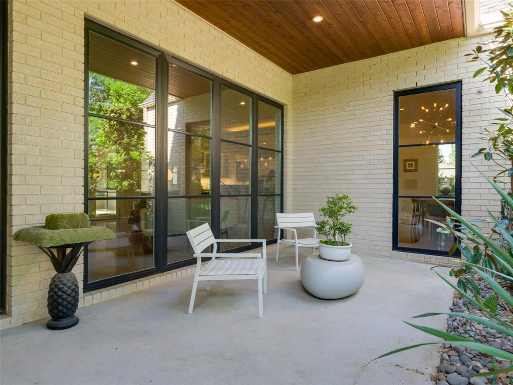 Midway Hills 05 - Residential