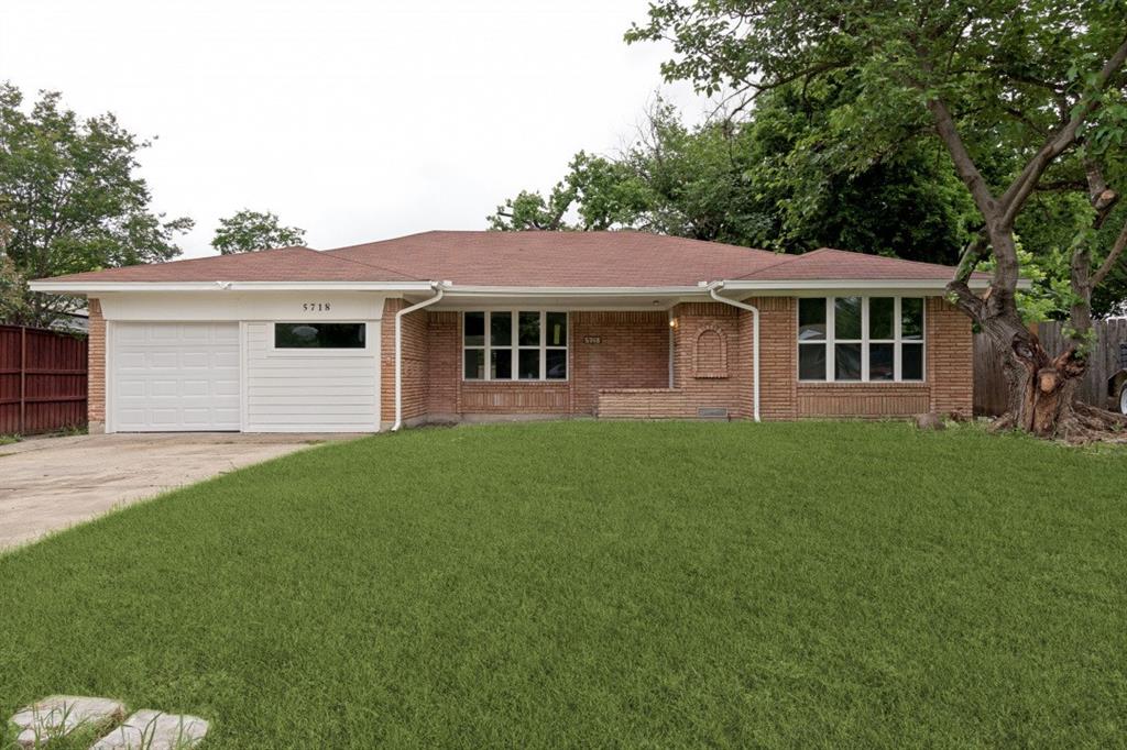 Singing Hills - Residential