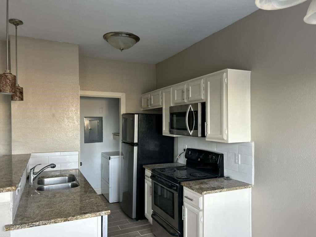 Oaks On The Ridge Condo - Residential