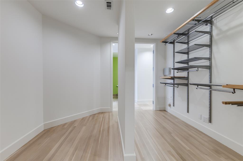 1505 Elm Street Condominiums - Residential