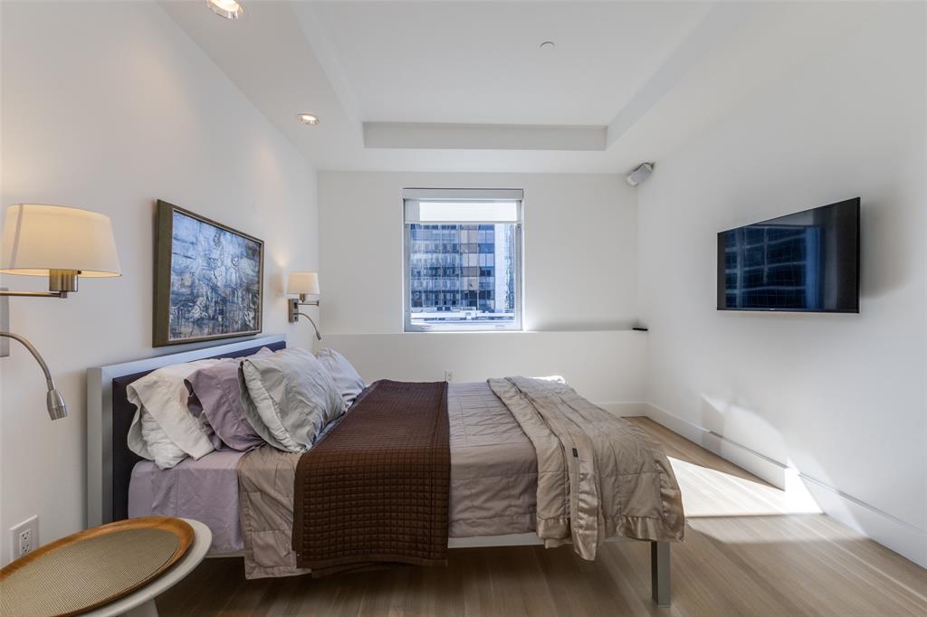 1505 Elm Street Condominiums - Residential