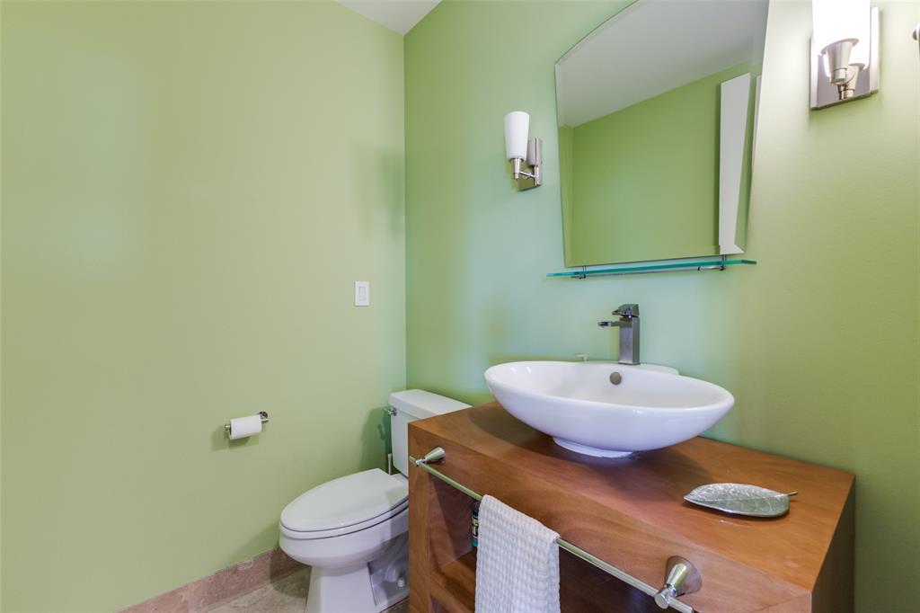 1505 Elm Street Condominiums - Residential