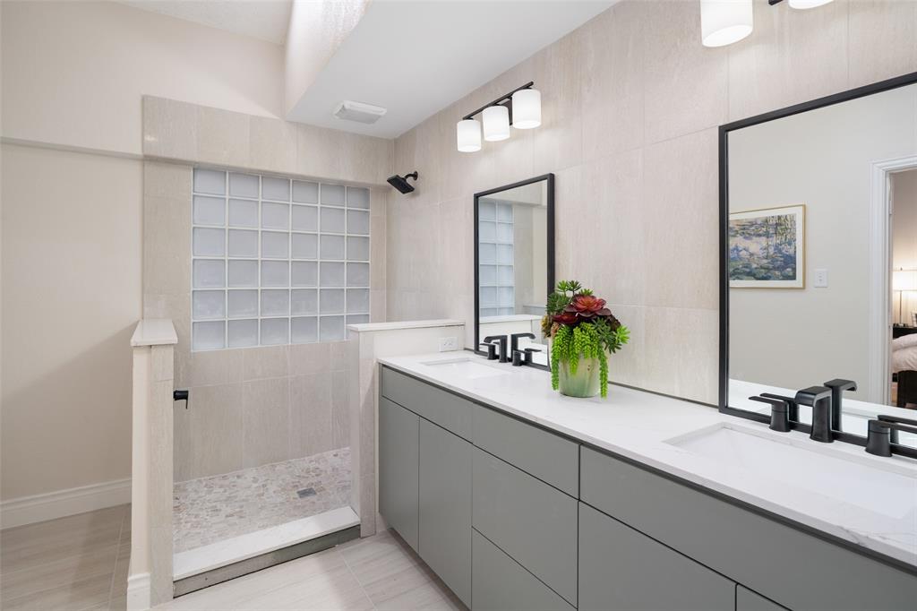 Grand Addison - Residential