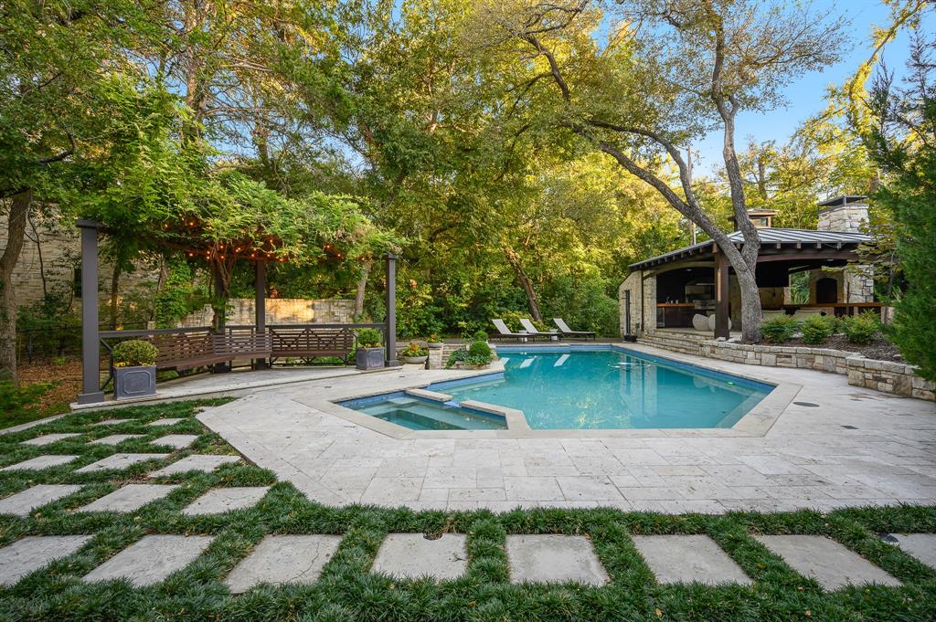 Northwest Hills - Residential