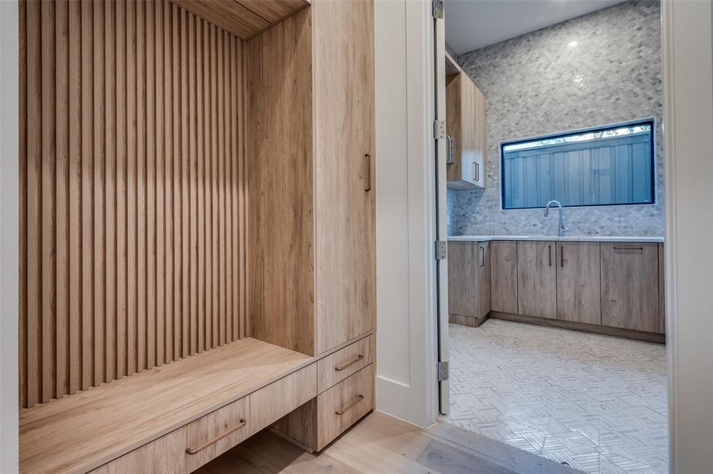Rector Place - Residential