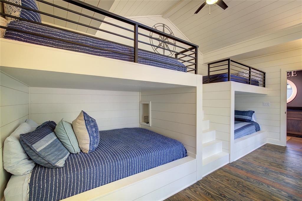 Eagle Point - Residential