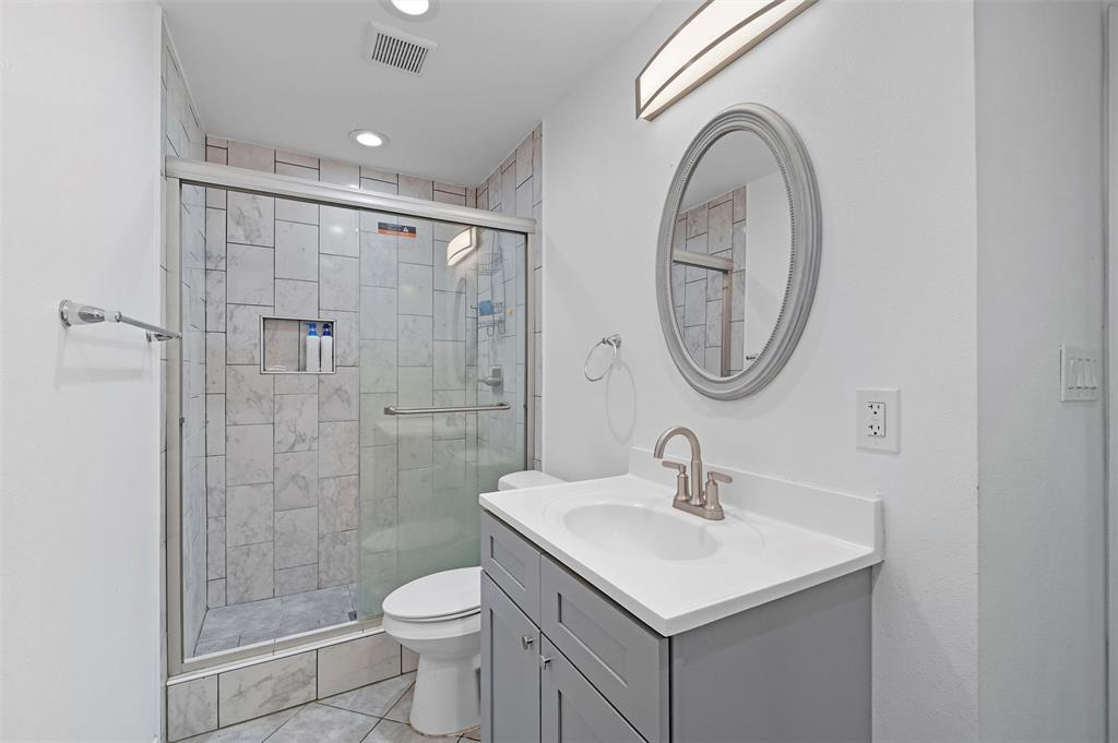 Kessler Plaza - Residential
