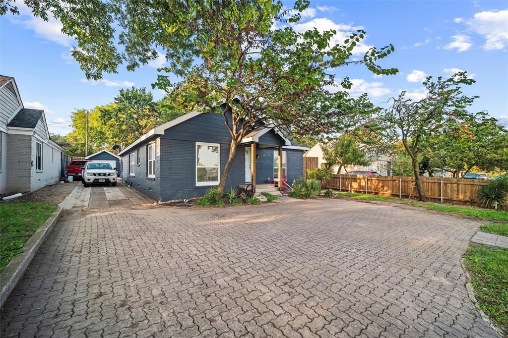 Kessler Plaza - Residential