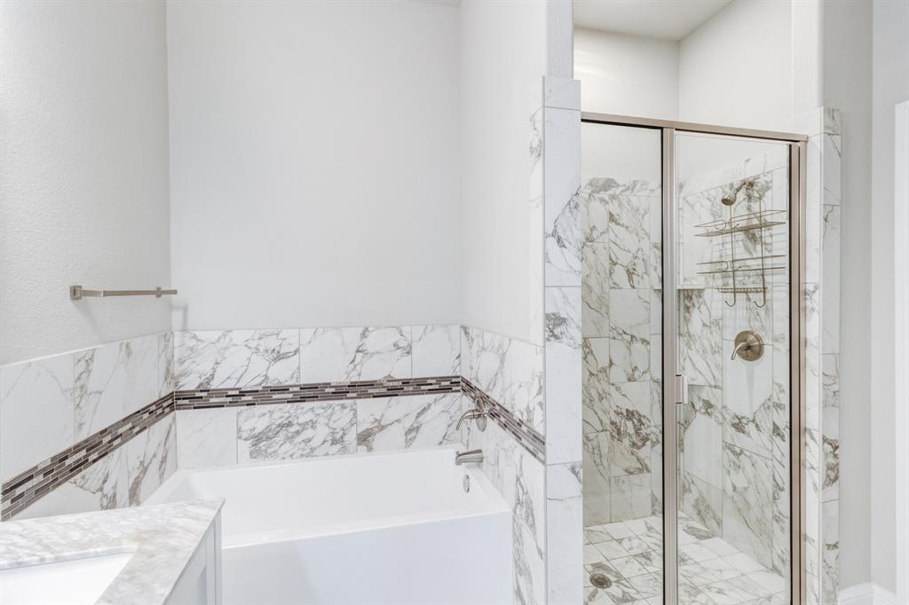 Le Chateau Ph II - Residential Lease