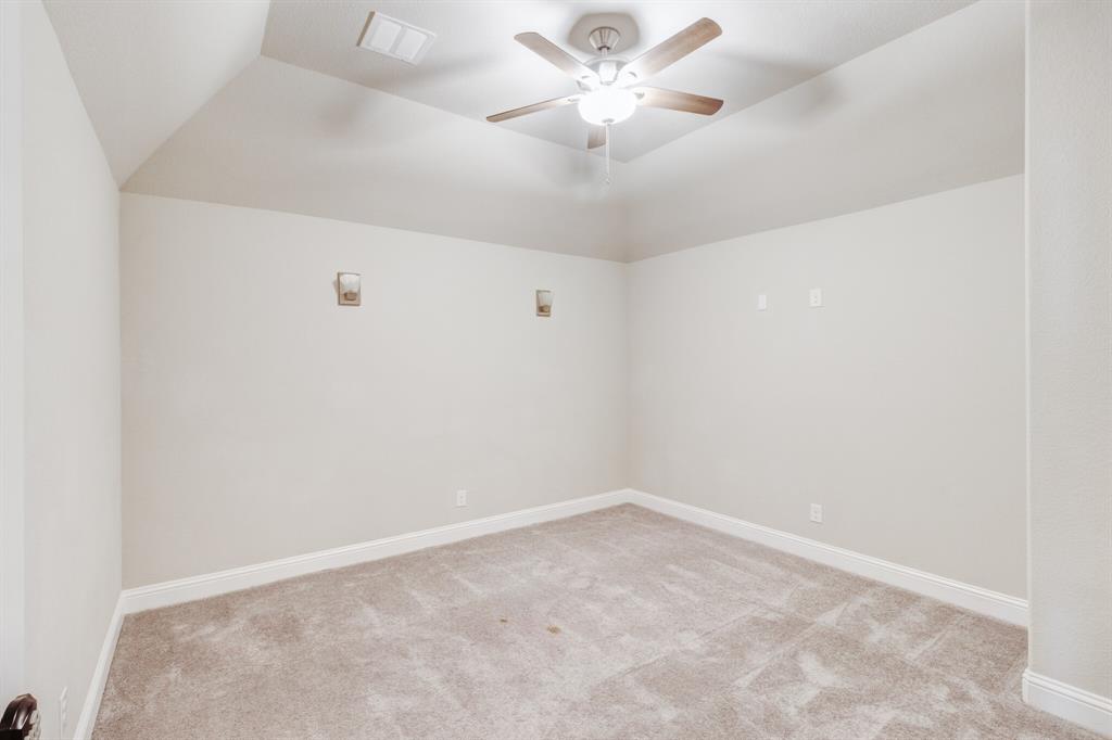Le Chateau Ph II - Residential Lease