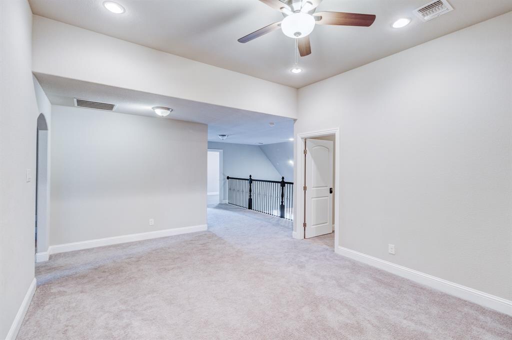 Le Chateau Ph II - Residential Lease
