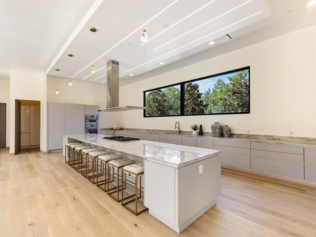 Biglot - Residential