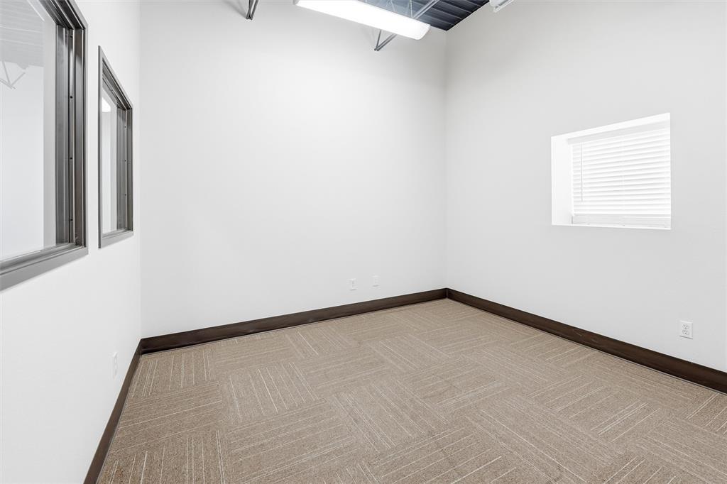 Moore-Thornton & Co - Commercial Sale