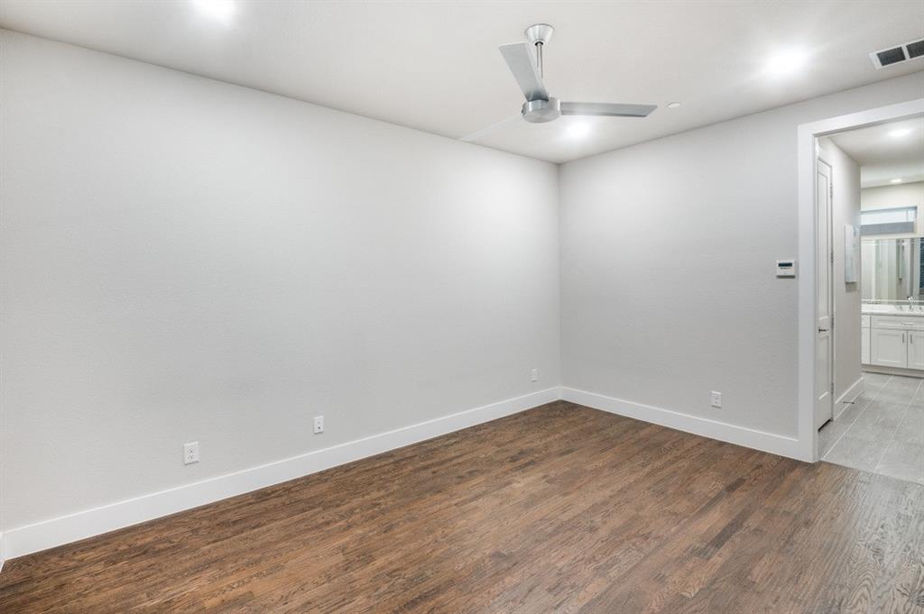3170 Carmel Bldg 3170 - Residential