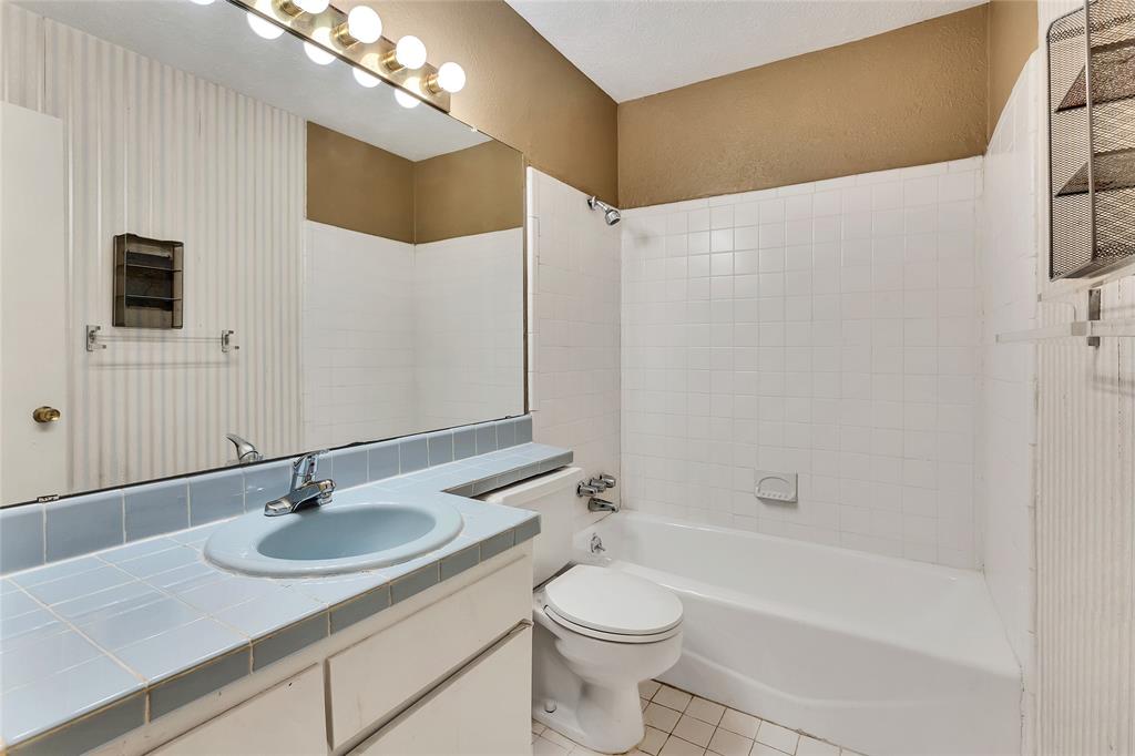 Park Meadow Condo - Residential
