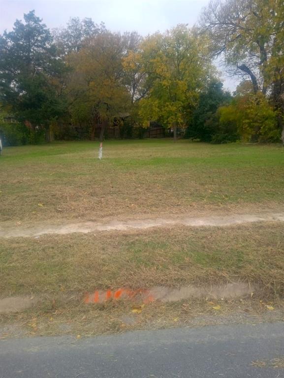 ***** Great premium lot ***** Not in flood zone . This lot is huge over 11,700 SQFT.