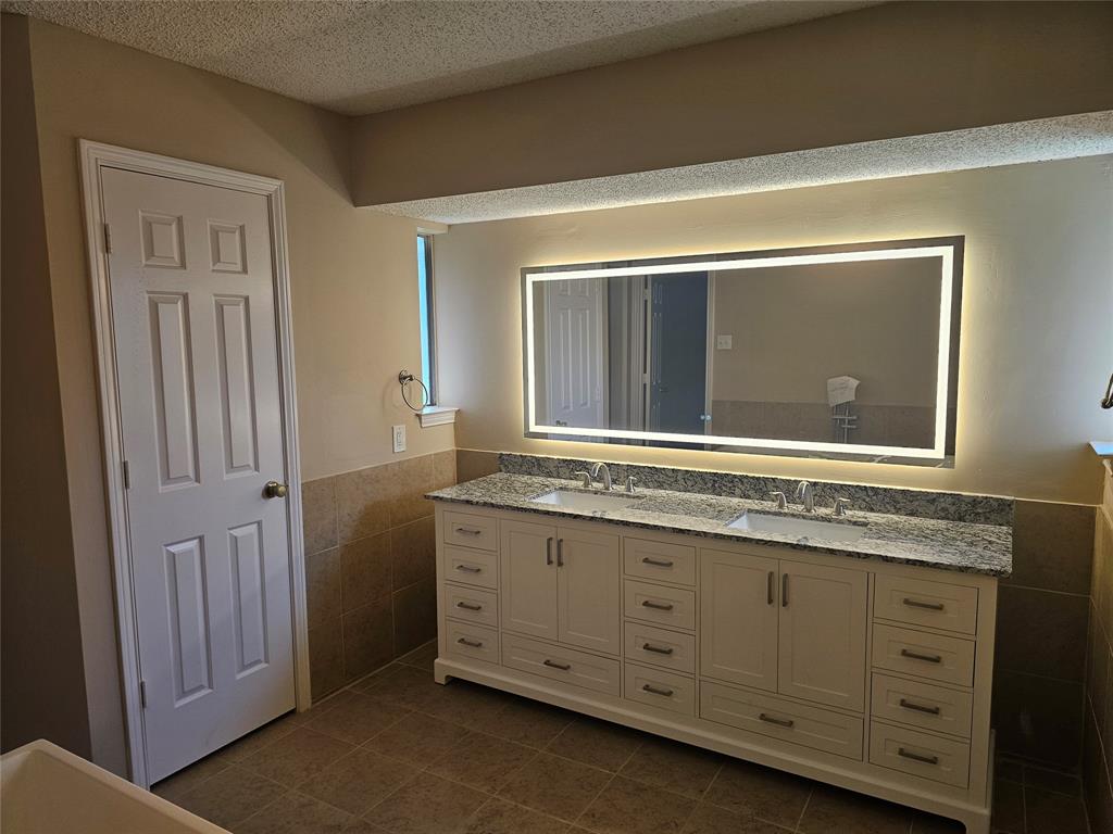 Meadowbrook Estates - Residential