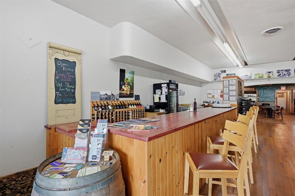 Otp Denison - Commercial Sale