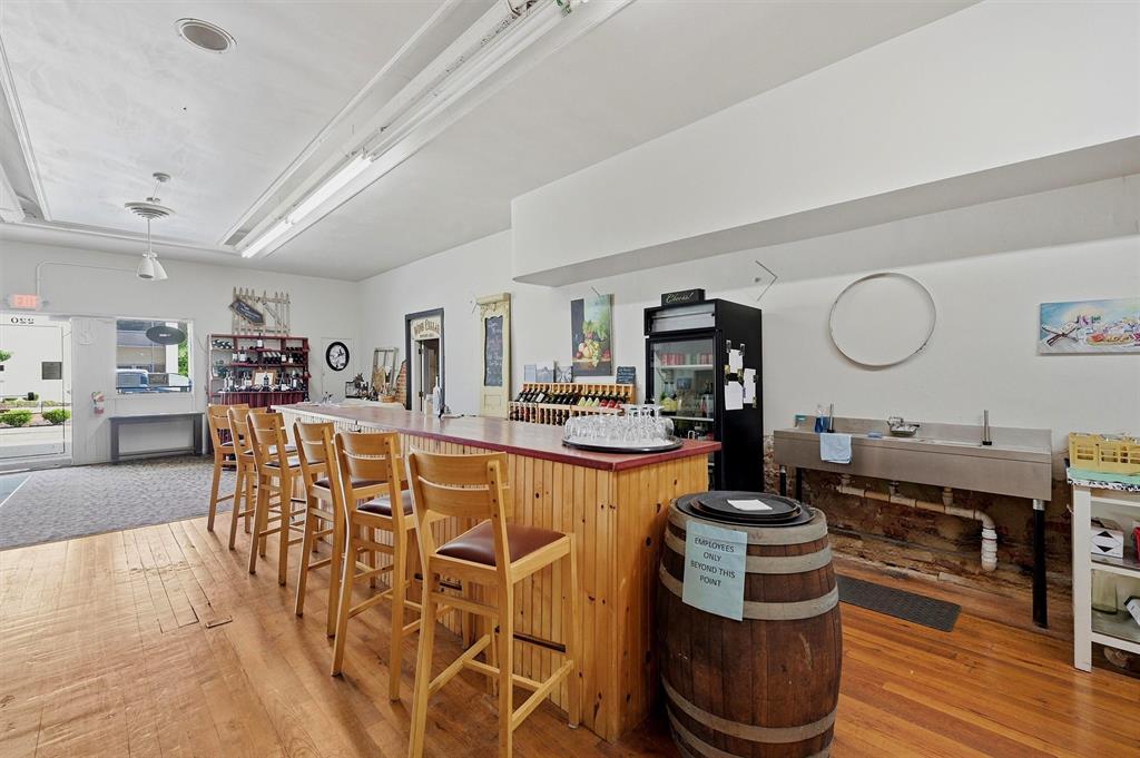 Otp Denison - Commercial Sale