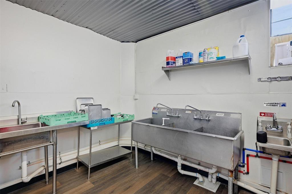 Otp Denison - Commercial Sale