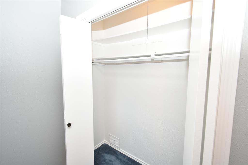 Hampton Place Estates - Residential Lease