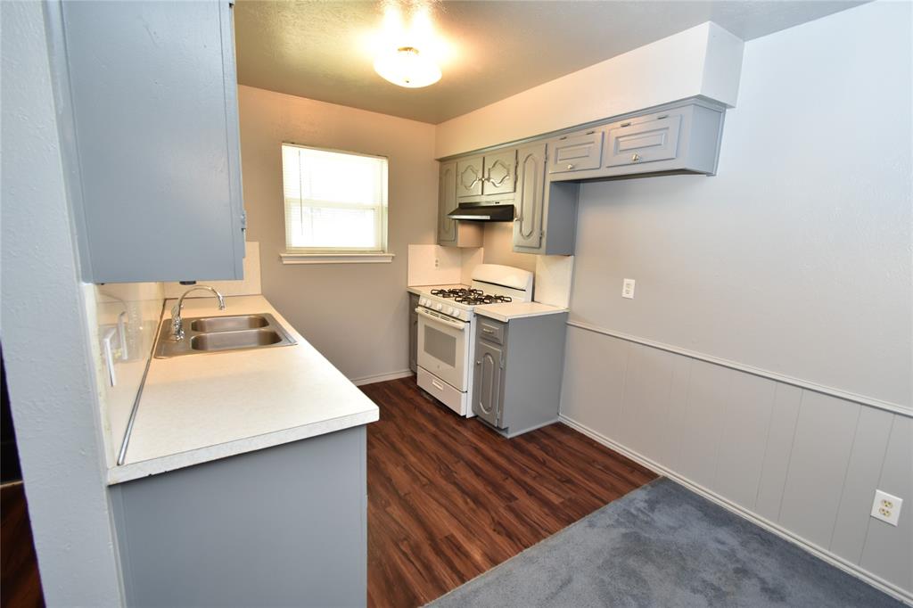 Hampton Place Estates - Residential Lease