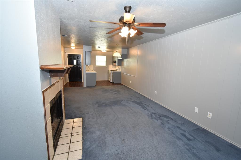 Hampton Place Estates - Residential Lease