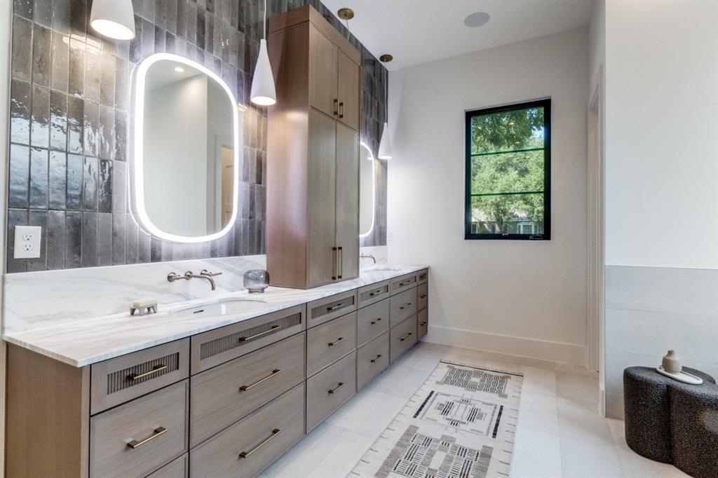 INWOOD ROAD ESTATES NO2- 6TH INST - Residential
