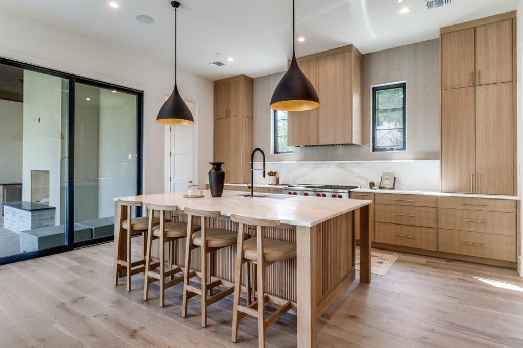 INWOOD ROAD ESTATES NO2- 6TH INST - Residential