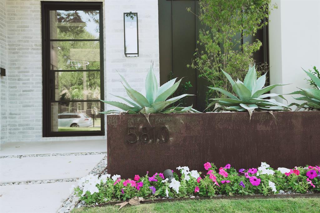 INWOOD ROAD ESTATES NO2- 6TH INST - Residential