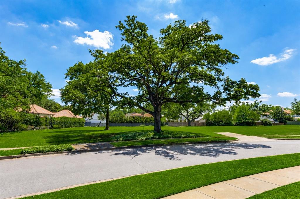 Highland Park - Land