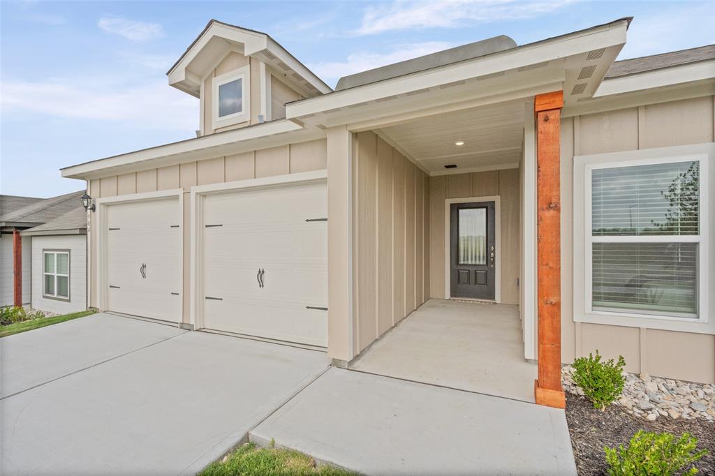 Vista West - Residential