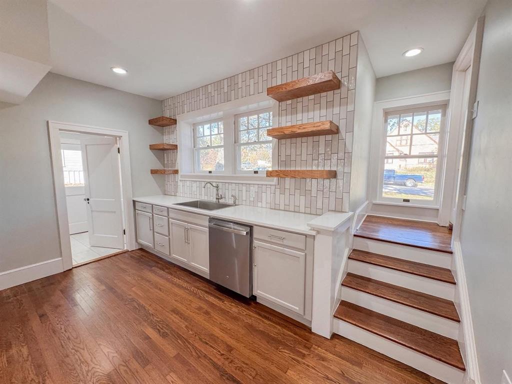 Lynch - Residential