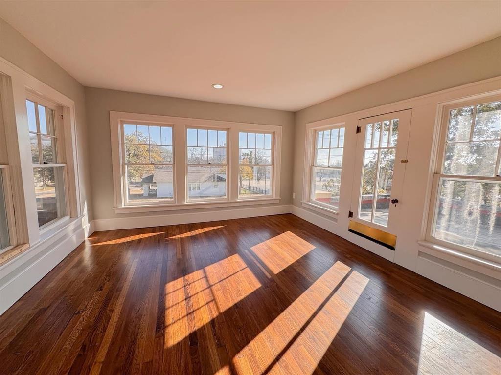 Lynch - Residential