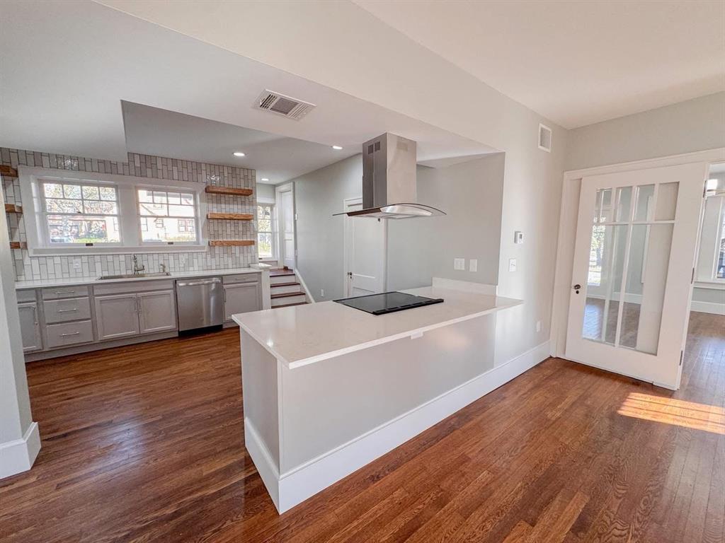 Lynch - Residential