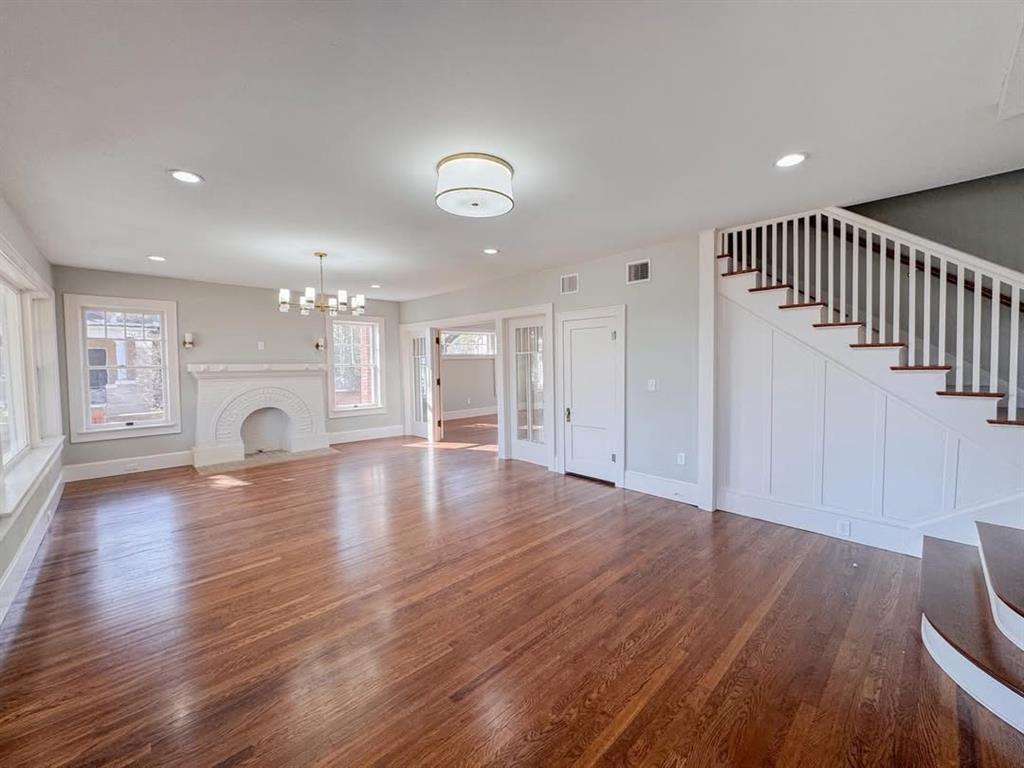 Lynch - Residential