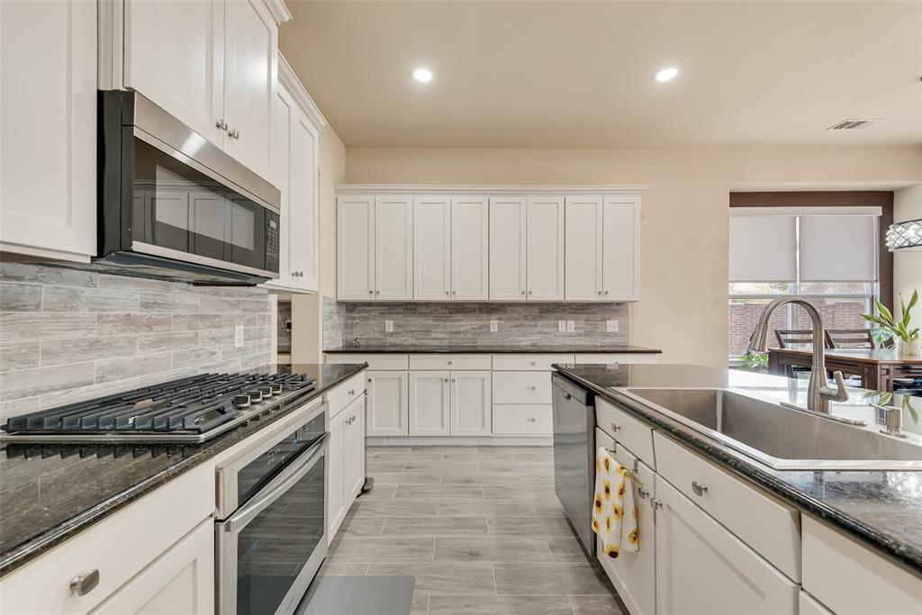 Wyndsor Court - Residential