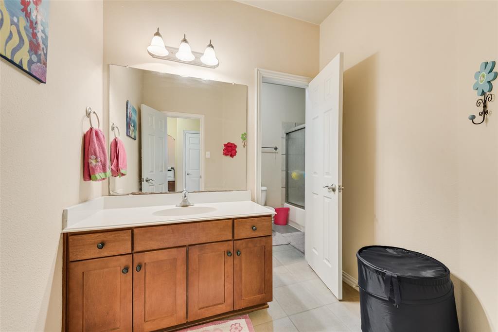 Wyndsor Court - Residential
