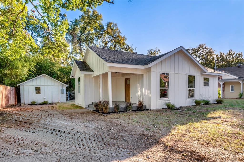 Welcome to 522 Griffith Avenue, conveniently situated in the heart of Oak Cliff and the vibrant Bishop Arts District, offering a diverse array of restaurants, entertainment venues, and boutique shopping experiences. This formerly outdated gem has undergone meticulous revitalization. The main residence features 2 bedrooms and 2 bathrooms with a detached guest house giving it an additional room and full bath. Making this property 3 bedrooms and 3 bathrooms. Recent updates include a new roof, electrical, HVAC, added hardwood flooring, updated kitchen, bathroom cabinetry, insulation, baseboards, windows, ceiling fans, recessed lighting, sheetrock, texture, paint, doors, kitchen appliances, repurposed floor plan, tub, and all tile work in the bathrooms. A standalone utility room boasts marble flooring, while the kitchen includes a pantry for additional storage. The detached guest house offers a fully functional living space, complete with a stand-up shower bathroom, a stackable washer & dryer, and a kitchenette with a full electric stove, ideal for guests or generating additional income.