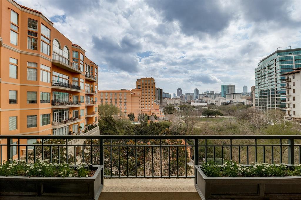 Plaza at Turtle Creek Res Ph 2 - Residential