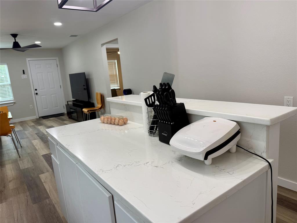Pop Samples Steeles Creek Acr - Residential