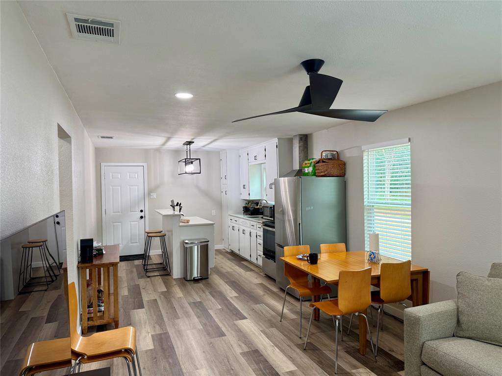 Pop Samples Steeles Creek Acr - Residential