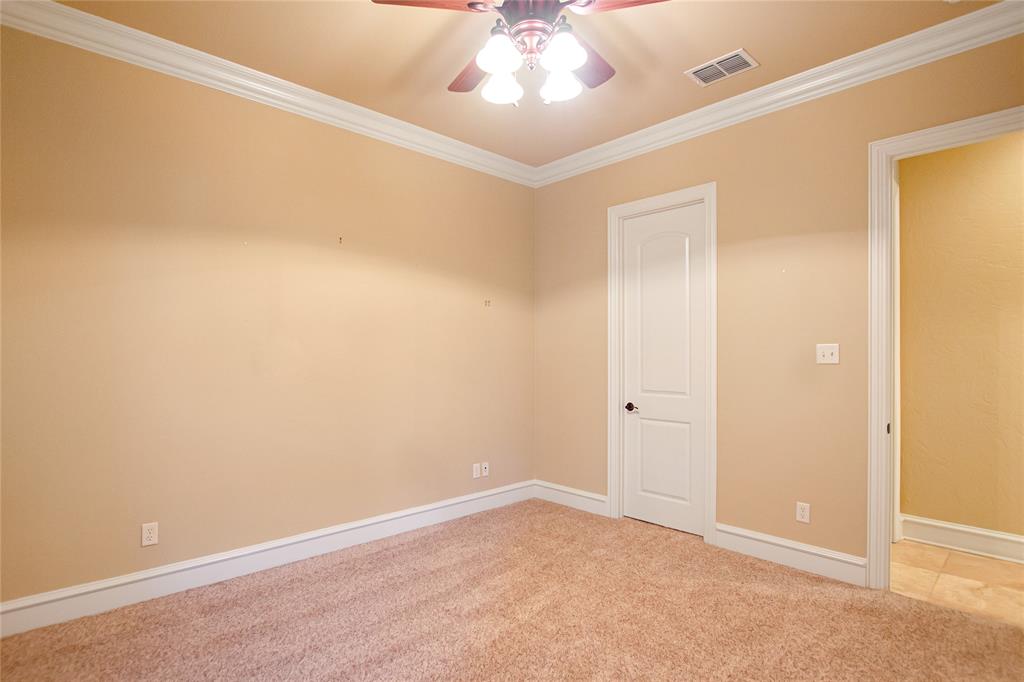 Hollytree - Residential