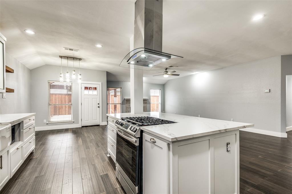 Rogers Pointe - Residential