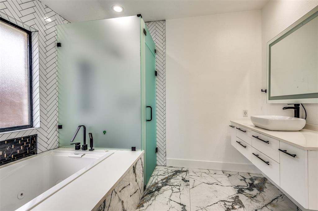 Rogers Pointe - Residential