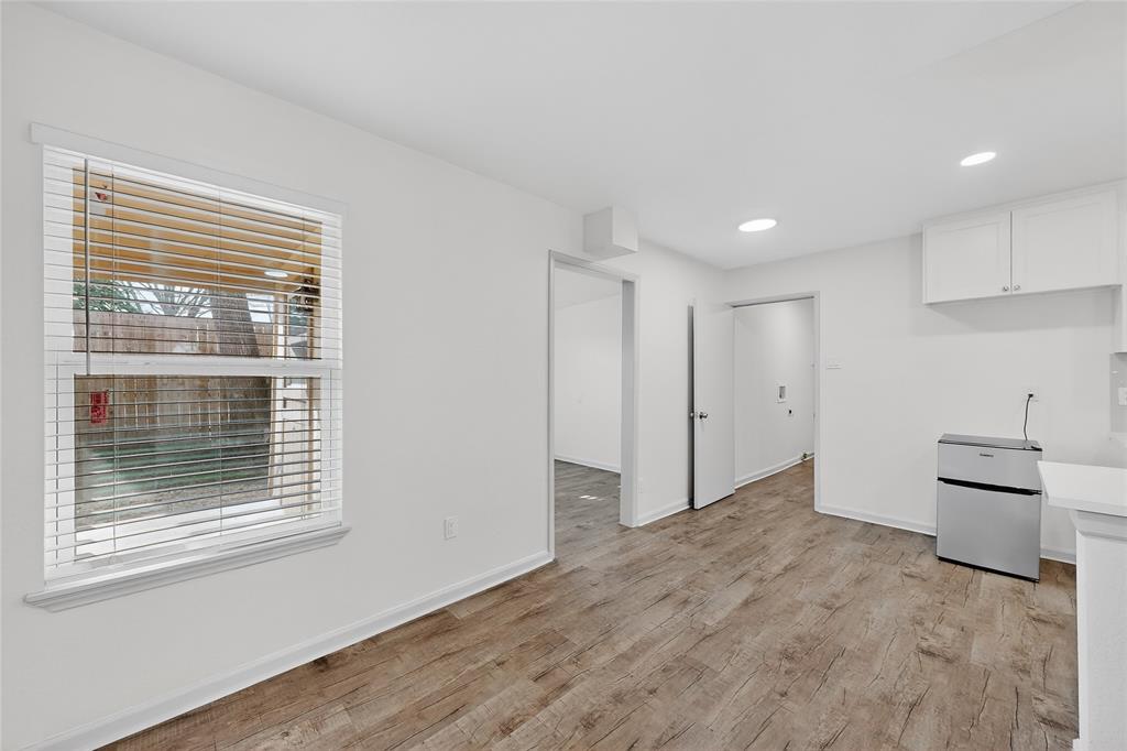 Meadows First Sec - Residential