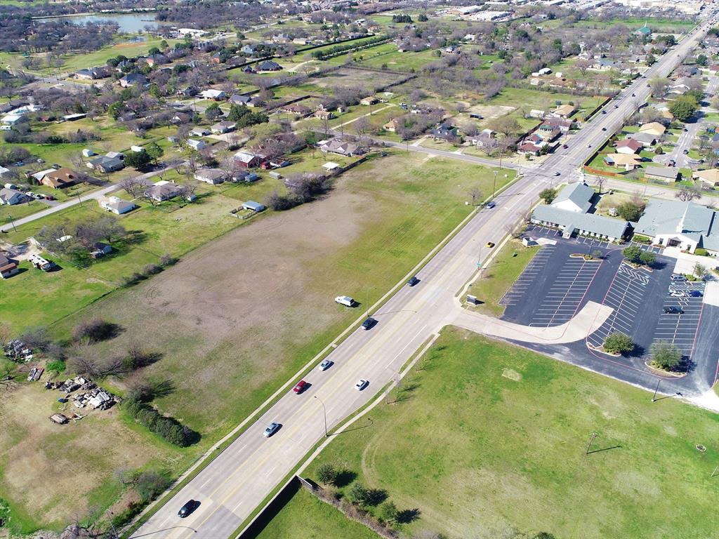 APPROXIMATELY 5 ACRE PRIME DEVELOPMENT OPPORTUNITY with great access located on the HIGHLY VISIBLE southwest corner of a signalized intersection at Bowen Road and California Lane. The property is currently zoned Single Family Residential (SFR), HOWEVER, it lies within the newly adopted Bowen Road Corridor Areal (Planned Development Overlay). OUTSTANDING SITE FOR GARDEN HOMES, RESTAURANTS. COMMERCIAL, OR  MIXED-USE.