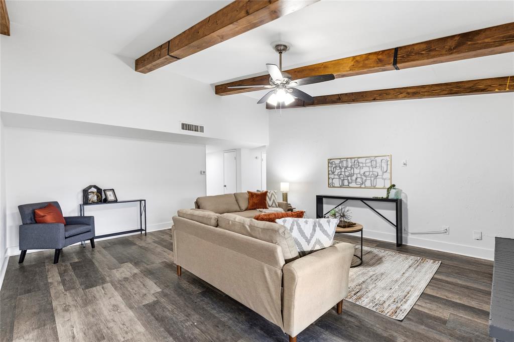 white rock village - Residential